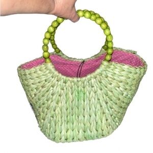 Woven beach tote